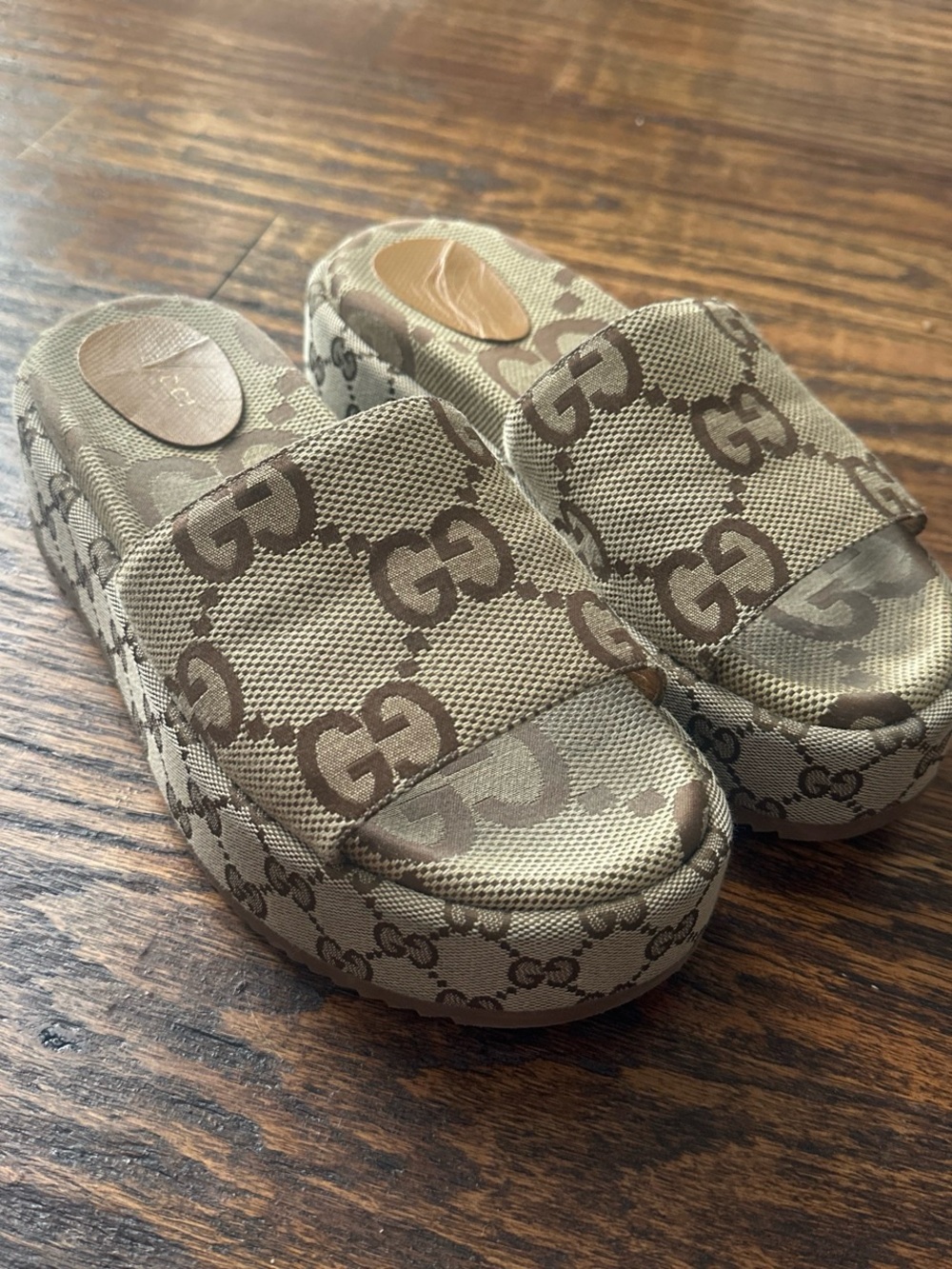 Gucci Platform sandals